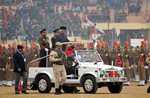 India wants friendly ties with Pak: Guv