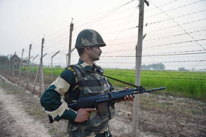 Pak ramps up cross-border violations: Shelling in Rajouri, recce in Gurdaspur