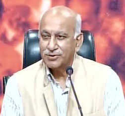 Akbar slams Pakistan for blocking trade between India, Afghanistan
