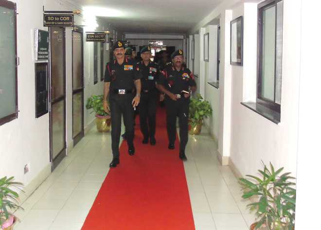 Army Chief reviews operational readiness of South Western Command