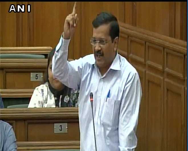 Kejriwal accuses Modi of accepting Rs 25 crore bribe from Aditya Birla Group