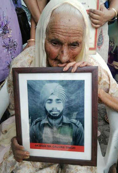 War martyrs’ kin dying, govt yet to release relief