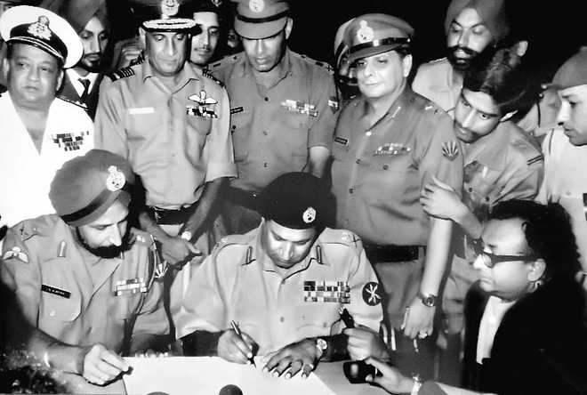 Real 1971 war hero Lt Gen Sagat Singh