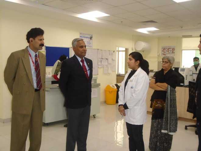 Brig Chatterjee visits Kathua superspeciality hospital