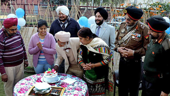 Zoji La battle veteran recalls feat on his 96th birthday