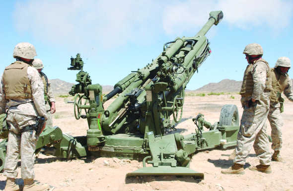 British firm picks Mahindra to make howitzers for Army