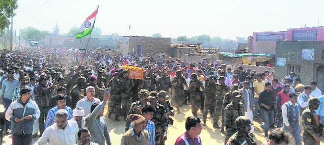 In Bhiwani, stir gets break to honour Capt