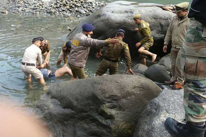 Two IAF personnel drown in Ravi
