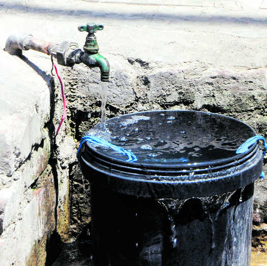 stop-wastage-of-water-says-administration