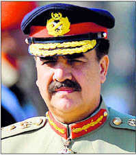 Pak Army chief Raheel Sharif figures in rare leaked video