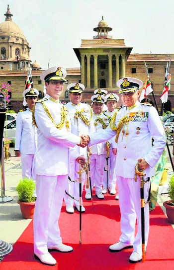 Palwal’s Admiral Lanba
takes over as Navy Chief