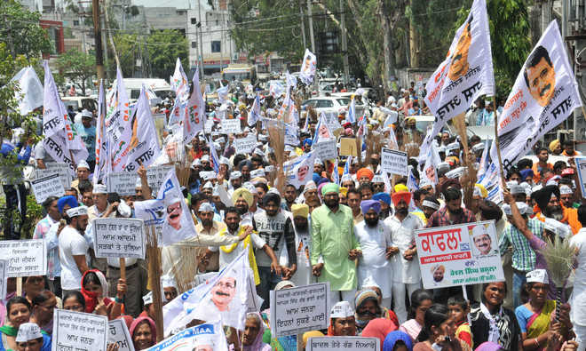AAP holds rally on law & order situation in dist