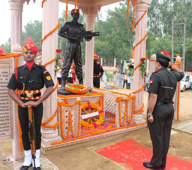 Martyr’s statue unveiled