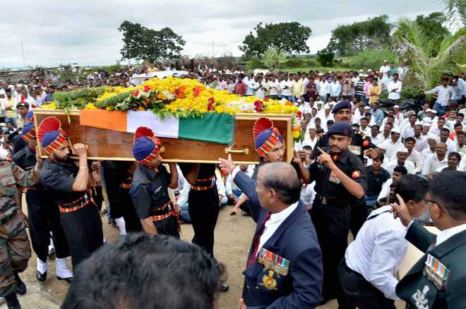 Uri terror attack: Tearful adieu to four martyrs from Maharashtra