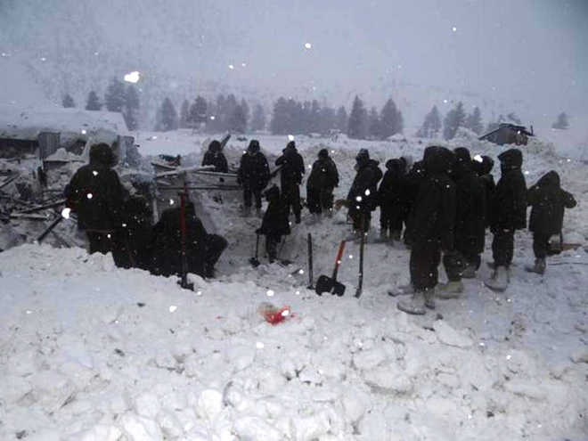 Bad weather foils IAF bid to retrieve bodies from Gurez