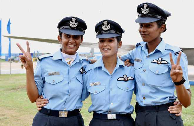 IAF’s first three women fighter pilot may fly MiG 21 Bisons