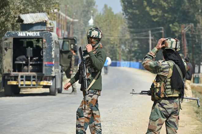 2 IAF commandos killed in Valley gunfight