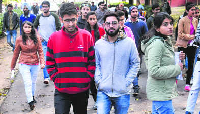 19,000 candidates take CDS exam