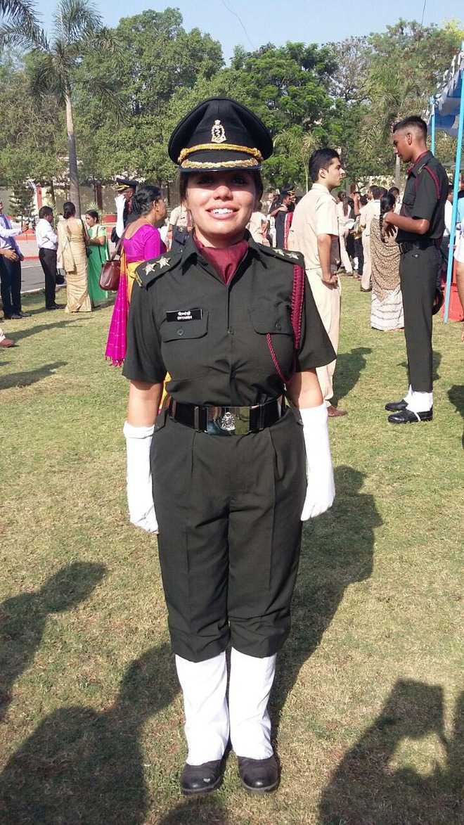 Palampur girl joins Army as doctor