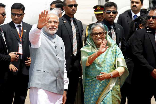 Why can’t Teesta be resolved, asks Hasina