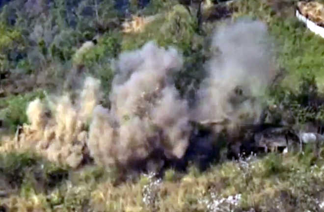 Army targets Pakistani posts across LoC; releases video