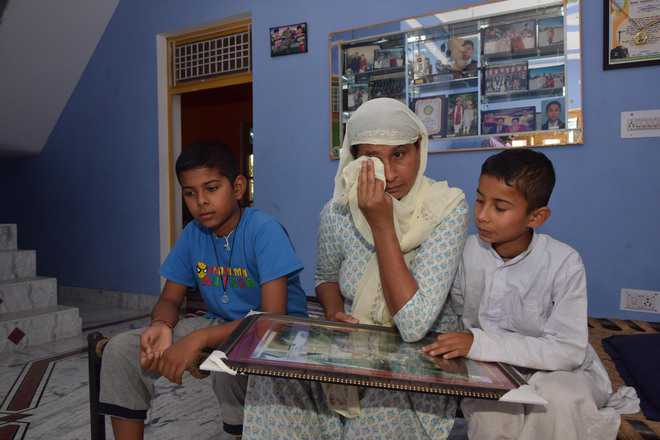 Uri martyr’s family faces caste bias