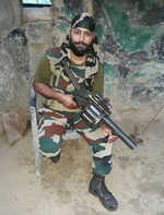 Restore peace or maim Pak, say Hoshiarpur martyr’s kin