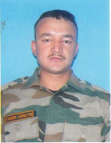 Himachal announces Rs 20 lakh compensation to kin of soldier killed in Shopian