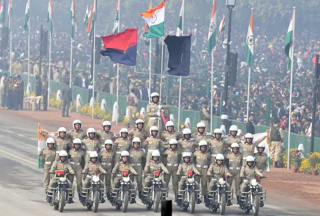 BSF’s women ‘daredevil’ bikers wow all at Republic Day parade