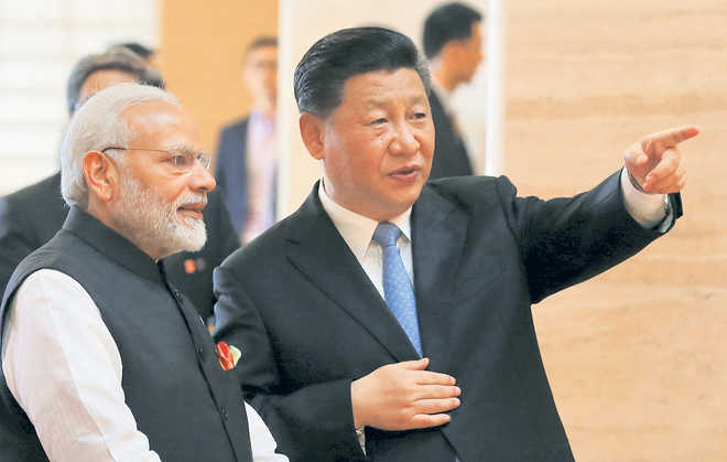 Footprints of India and Chinaâs economies