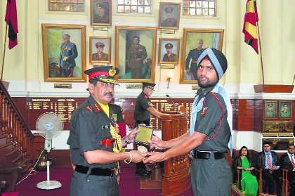 40 ACC cadets awarded degrees