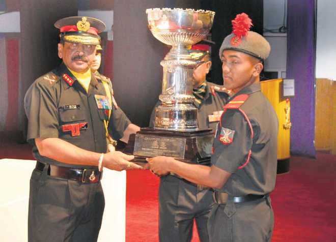 Passing out GCs given medals