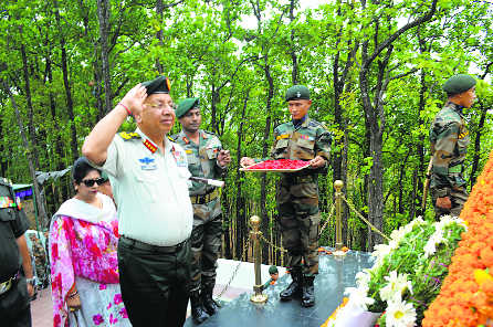 Nepalese Army Gen visits war memorial