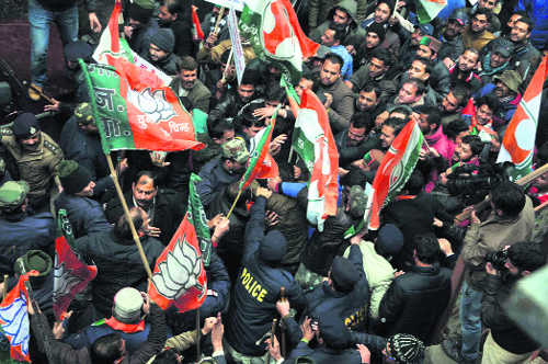 YC, BJP workers clash in Shimla; 4 seriously hurt