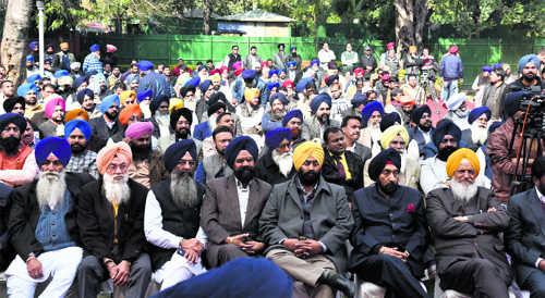 Why Punjabis are central to Delhi election