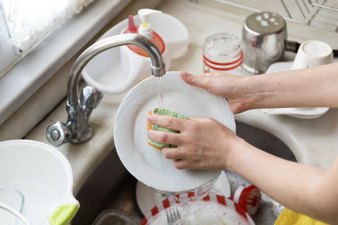 Believe it! Washing dishes reduces stress