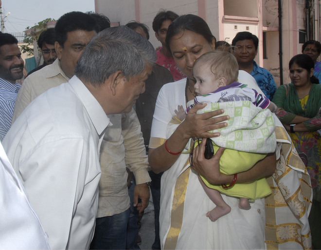 CM launches ‘Palna’ scheme for abandoned newborns