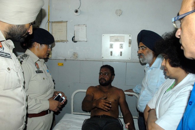 1 Killed 2 Hurt In Cylinder Blast At Gndh