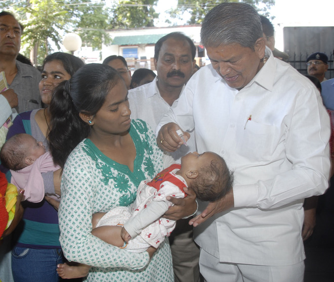 Harish Rawat urges parents to get kids vaccinated