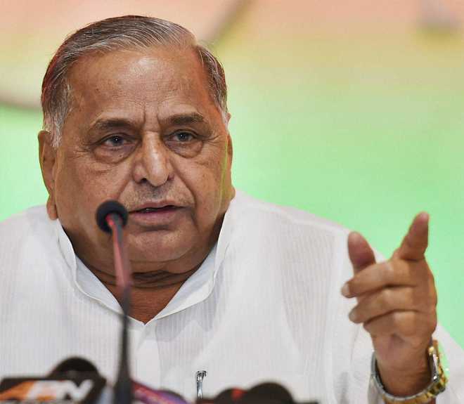Dadri lynching conspiracy hatched by ‘3 persons of a specific party’: Mulayam