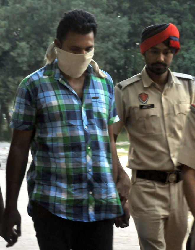 Man held with smack at Mohali court complex