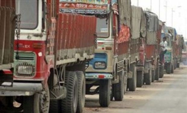 Commercial vehicles entering Delhi to pay pollution fee: SC