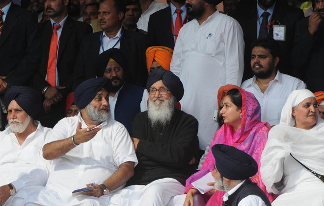 Cong making political capital out of sacrilege cases, alleges Sukhbir