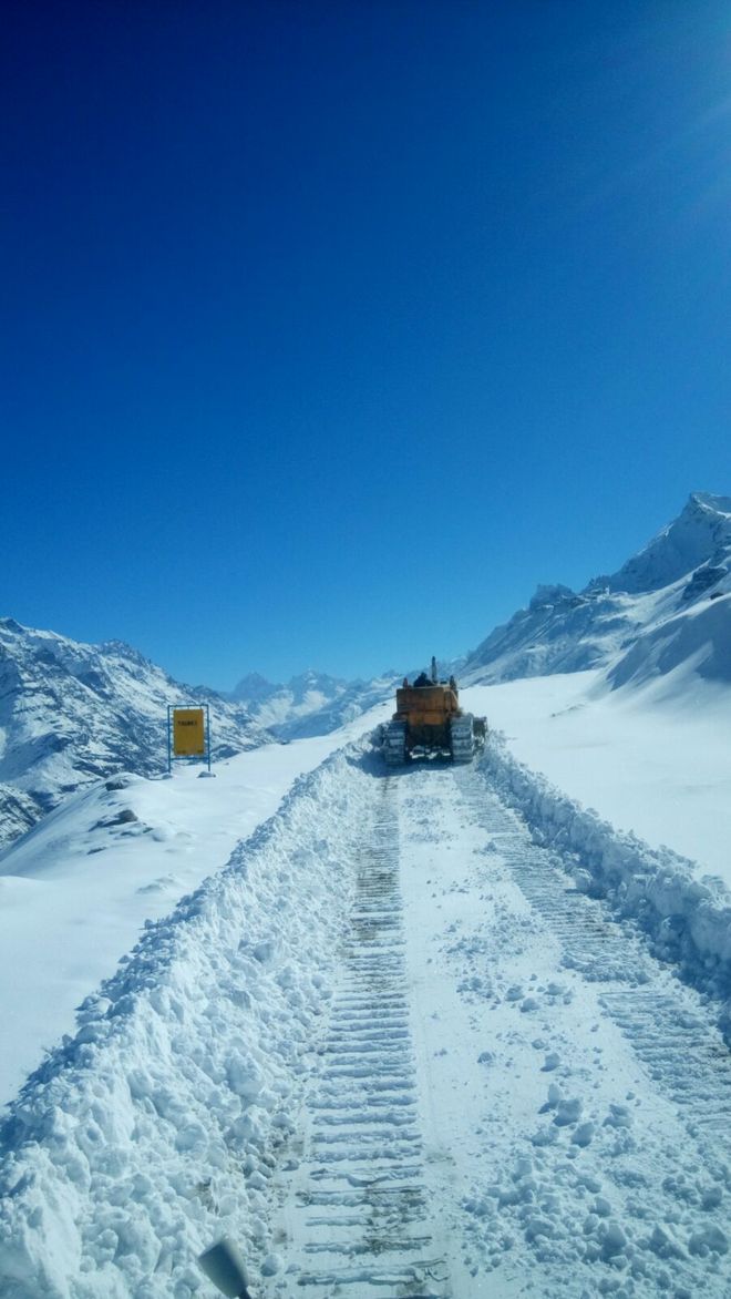 Rohtang road restored