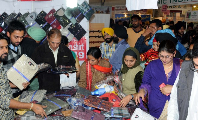 Business soars as Amritsaris throng PITEX