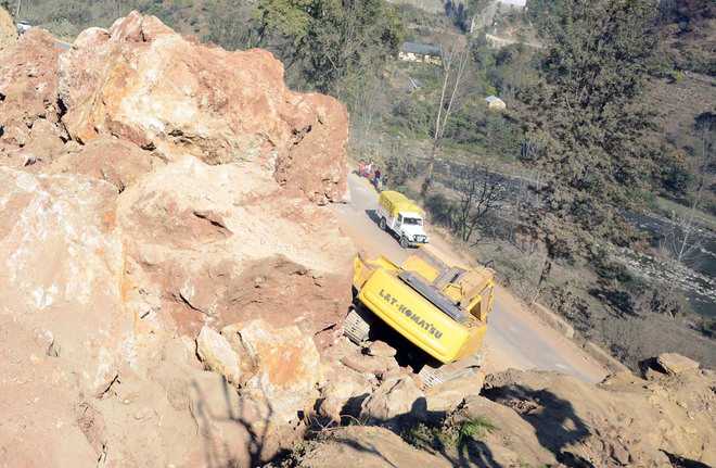 Villagers write to NGT against cutting of hill