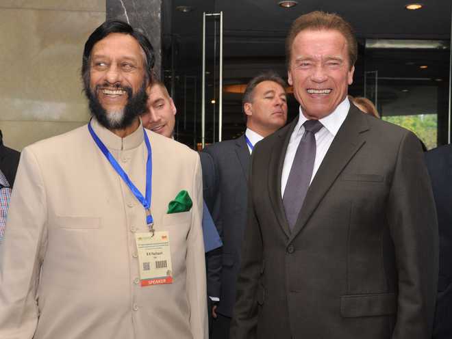 Arnold in Delhi: Will terminate climate change once and for all