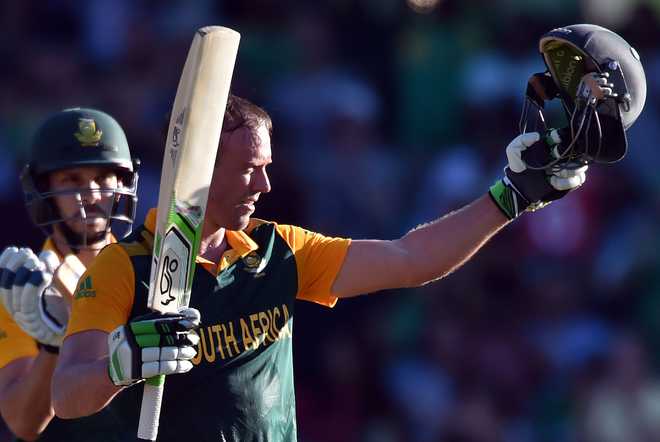 De Villiers carnage drives South Africa to record win