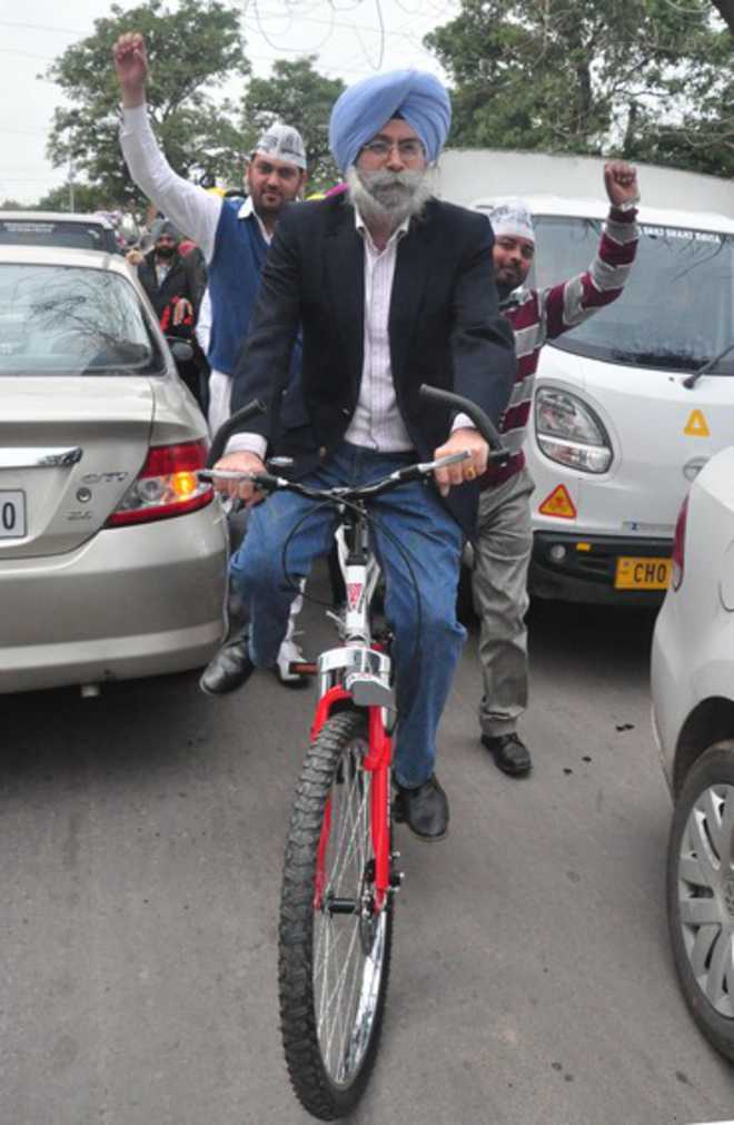Phoolka plans 100-km cycle rally to expose VIP culture