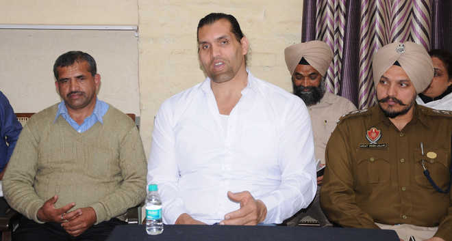 Ring king Khali encourages youth to take up sports